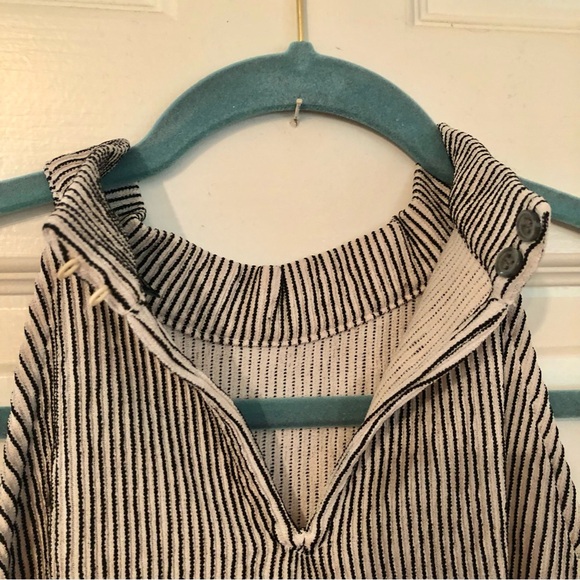 Anne Taylor Factory Black/White Strip Tank - Picture 4 of 6